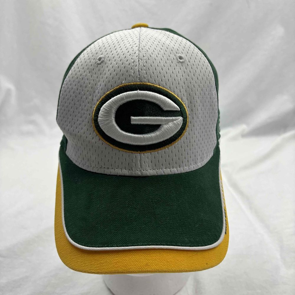 Reebok Mens Baseball Cap Green White Embroidered Green Bay Packers Hat One Size